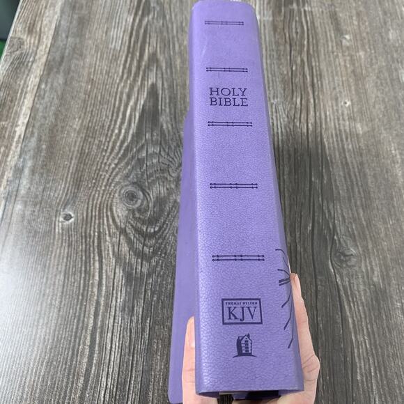 KJV Holy Bible GIANT PRINT Red Letter Purple Leathersoft Thomas Nelson - Picture 2 of 14